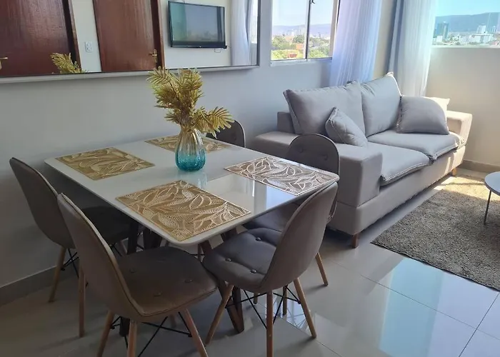 Apt401 Central,4ºand/N Tem Elevador, 3 Quartos